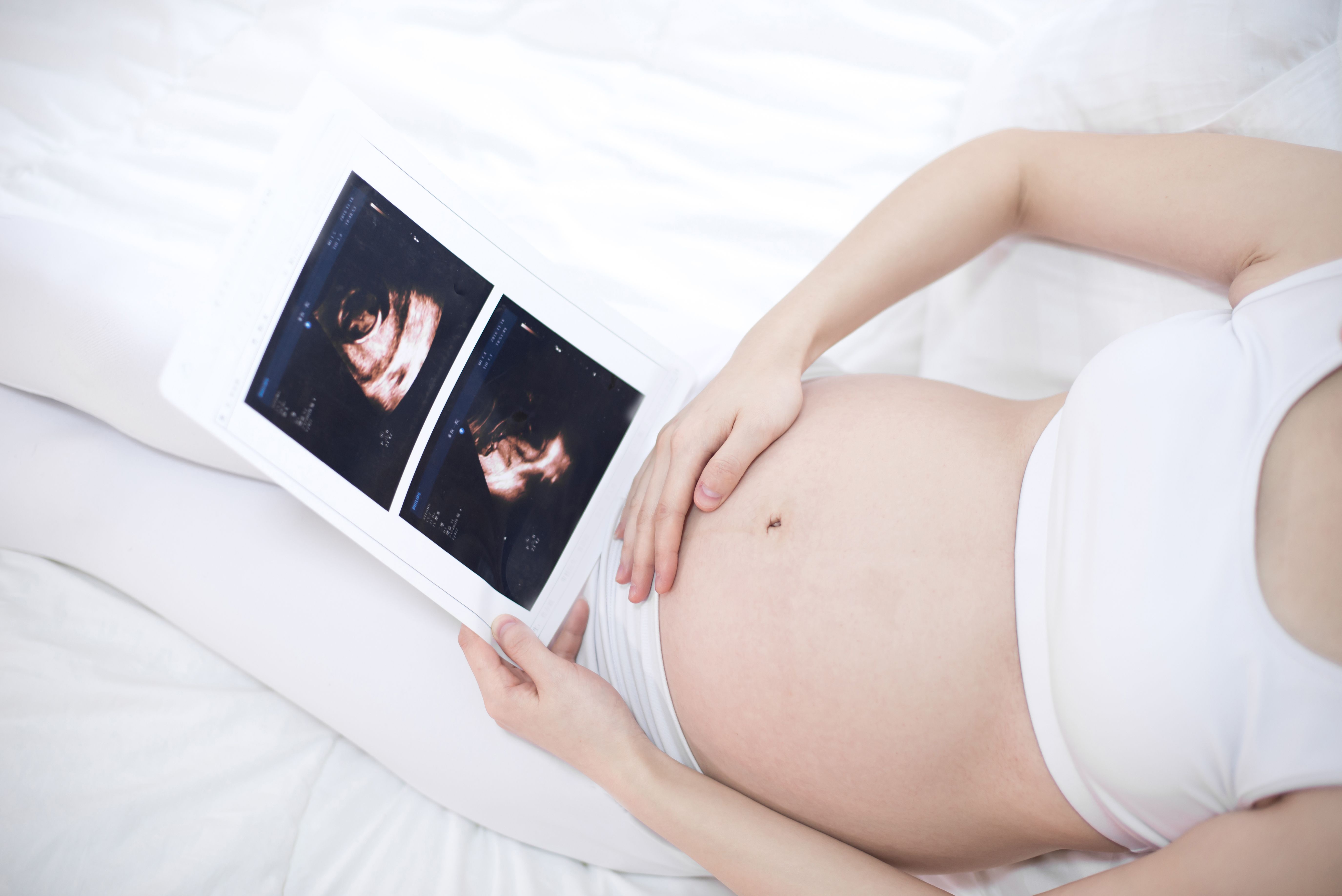 Quiénes deben someterse a pruebas prenatales
